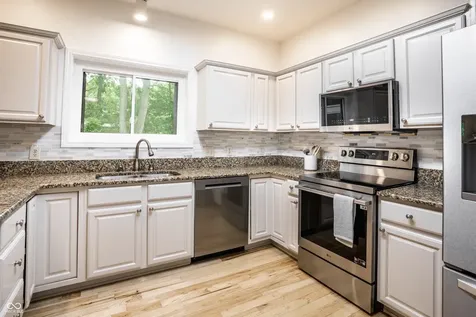 9160 Stratton Court Fishers IN 46037