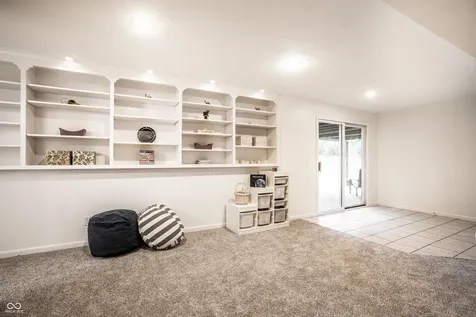 9160 Stratton Court Fishers IN 46037