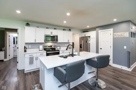 256 Victory Hill Coatesville IN 46121