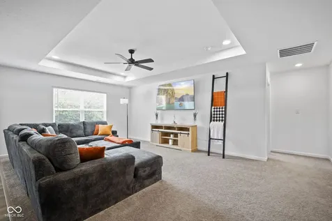 6302 Meadow Path Way Indianapolis IN 46259