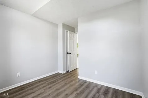6625 Sundown Drive S Indianapolis IN 46254