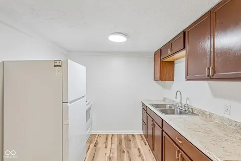 3118 W 9th Street Indianapolis IN 46222