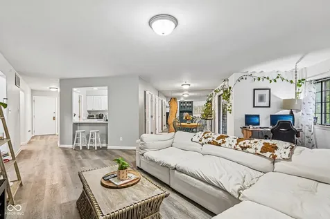 2222 Rome Drive Indianapolis IN 46228