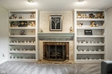 4014 S Creekside Drive New Palestine IN 46163