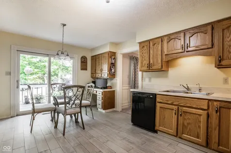 4014 S Creekside Drive New Palestine IN 46163