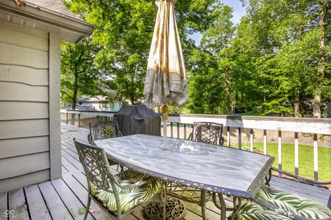 4014 S Creekside Drive New Palestine IN 46163