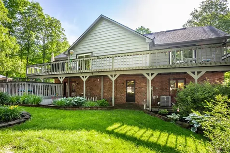 4014 S Creekside Drive New Palestine IN 46163