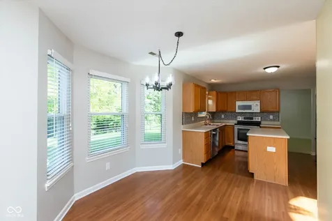 3387 Pineleigh Way Greenwood IN 46143