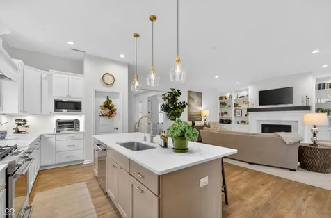 15432 Heatherbank Drive Westfield IN 46074