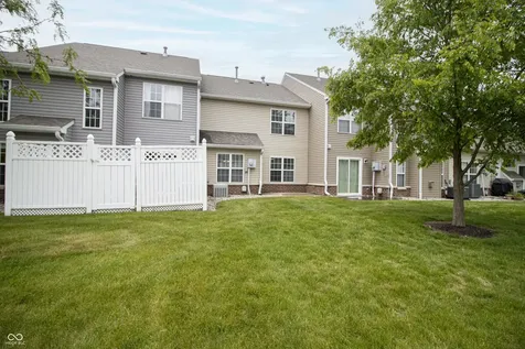 509 Elkhart Drive Westfield IN 46074