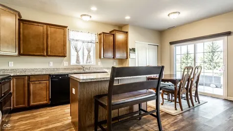 4772 Timberline Trail Whitestown IN 46075