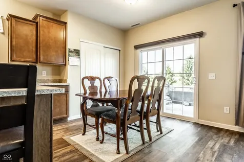 4772 Timberline Trail Whitestown IN 46075