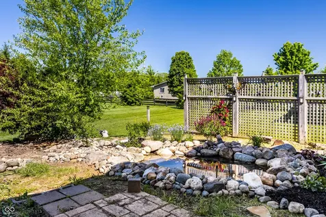 4772 Timberline Trail Whitestown IN 46075