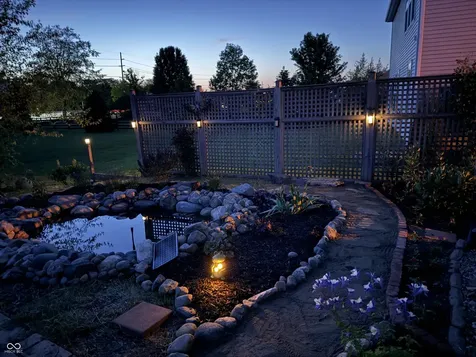 4772 Timberline Trail Whitestown IN 46075