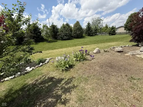 4772 Timberline Trail Whitestown IN 46075