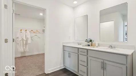 238 Aster Way Greenfield IN 46140