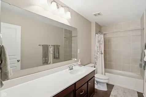 3334 Glenwillow Court Bargersville IN 46106