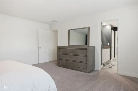 17324 Hanningfield Way Westfield IN 46074