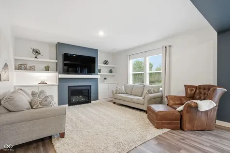 17324 Hanningfield Way Westfield IN 46074