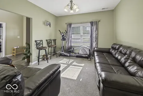 1416 Gleneagle Drive Indianapolis IN 46239