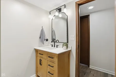 755 Round Court Zionsville IN 46077