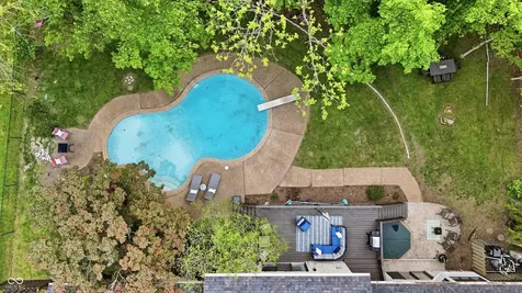 755 Round Court Zionsville IN 46077