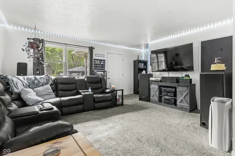 343 N Jefferson Street Brownsburg IN 46112
