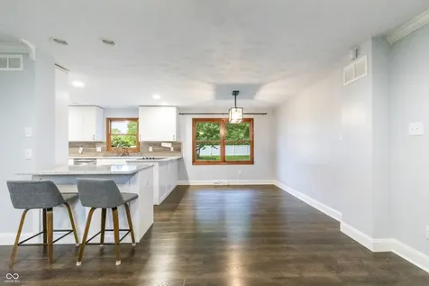 68 Stonybrook Drive Brownsburg IN 46112