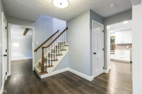 68 Stonybrook Drive Brownsburg IN 46112