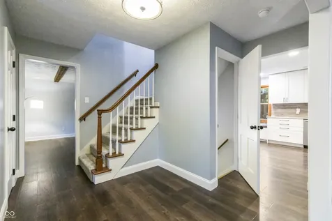 68 Stonybrook Drive Brownsburg IN 46112