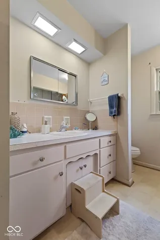 5265 E 75th Street Indianapolis IN 46250