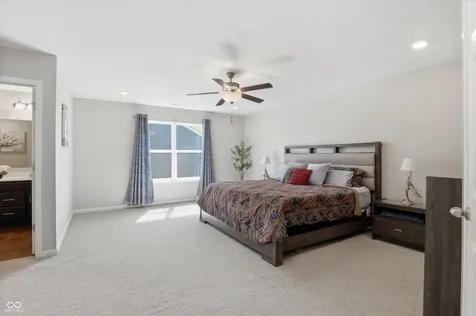 2023 Glenmoor Drive Columbus IN 47201
