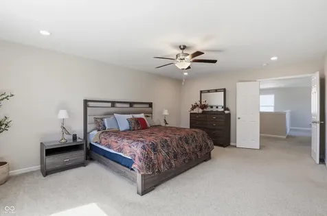 2023 Glenmoor Drive Columbus IN 47201