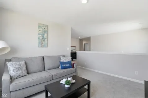 2023 Glenmoor Drive Columbus IN 47201