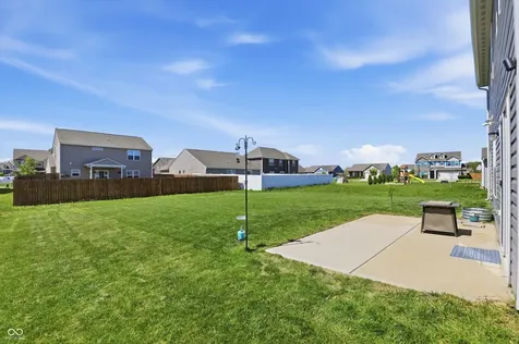 2023 Glenmoor Drive Columbus IN 47201