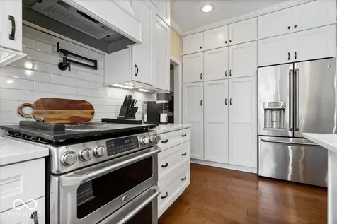 8840 Bay Breeze Lane Indianapolis IN 46236