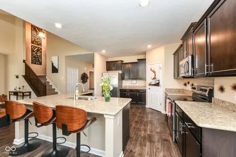 10917 Hunter Lake Lane Indianapolis IN 46239