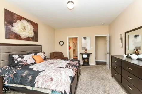 10917 Hunter Lake Lane Indianapolis IN 46239