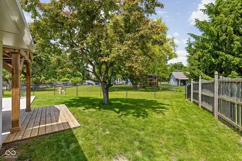 7447 Iron Rock Road Indianapolis IN 46236