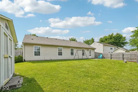 872 Franklin Lakes Boulevard Franklin IN 46131