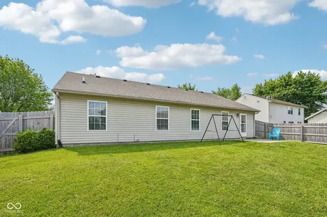 872 Franklin Lakes Boulevard Franklin IN 46131