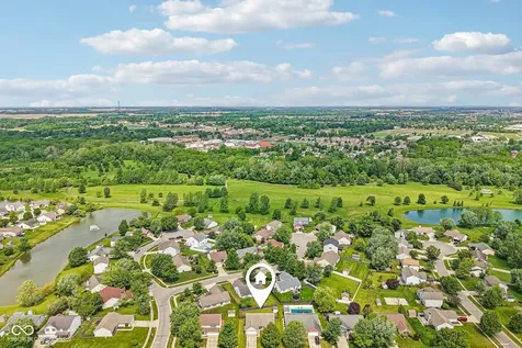872 Franklin Lakes Boulevard Franklin IN 46131