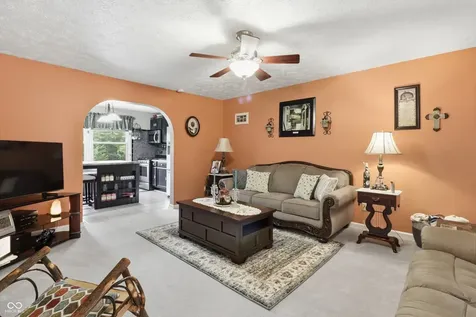4055 Red Bud Lane Martinsville IN 46151