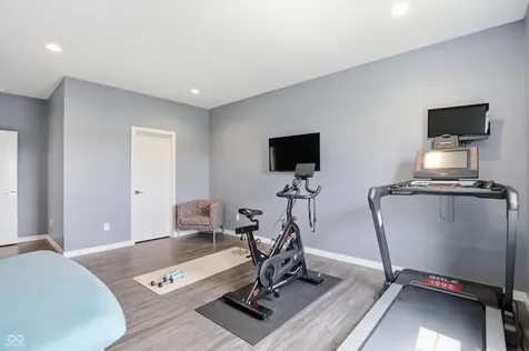 1358 Avondale Drive Westfield IN 46074