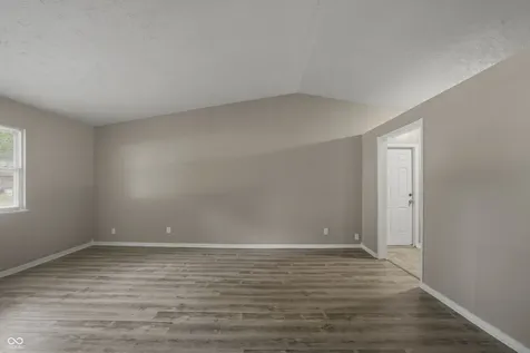 9418 Tower Lane Indianapolis IN 46235