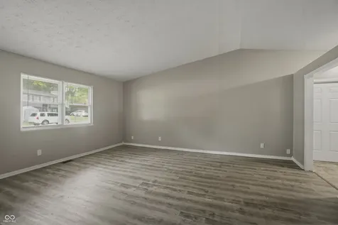 9418 Tower Lane Indianapolis IN 46235