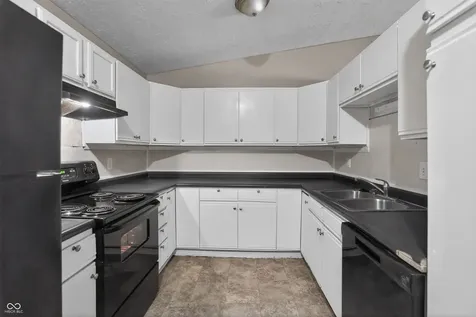 9418 Tower Lane Indianapolis IN 46235
