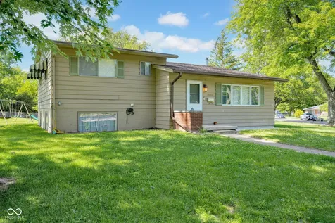 3042 Fairlawn Drive Columbus IN 47203