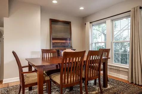 385 S Sixth Street Zionsville IN 46077