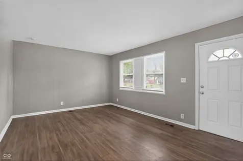 9808 Conway Drive Indianapolis IN 46235